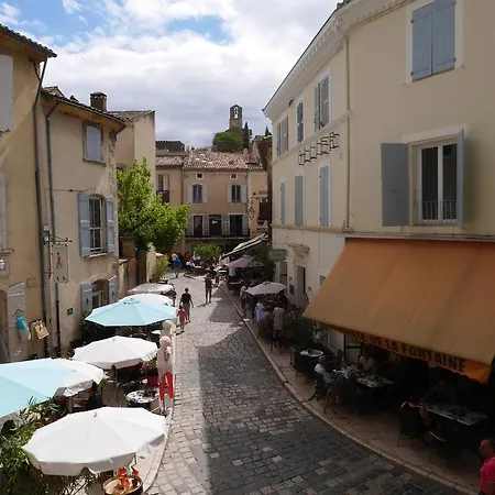 게스트하우스 La Maison De La Place Lourmarin 루르마랭