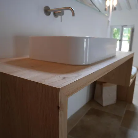 La Maison De La Place Lourmarin 4*